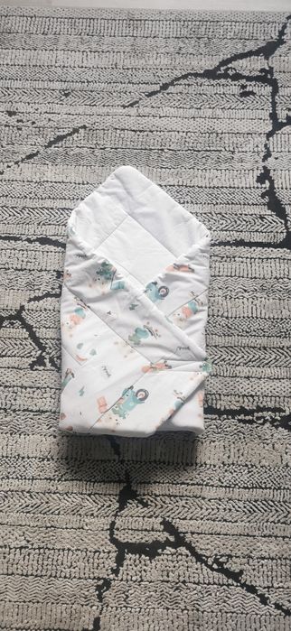 Becik rożek niemowlęcy biały