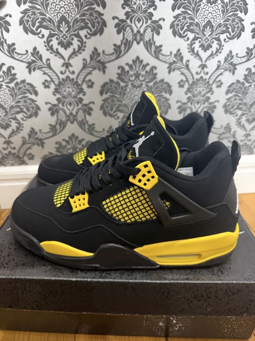 Nike Air Jordan 4 Retro rozmiar 39 Nowe Orginalne