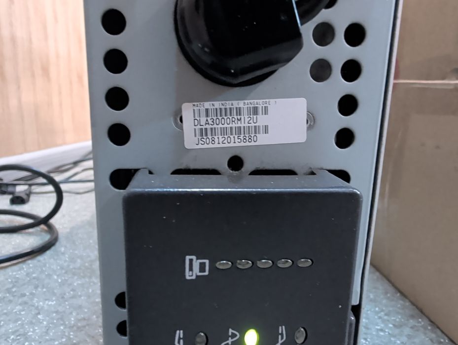 ДБЖ APC SUA3000RMI2U - 2700Вт, батарея 48 В