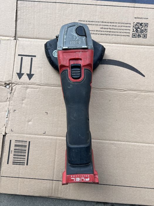 Milwaukee M18 FSAG125X szlifierka kątowa