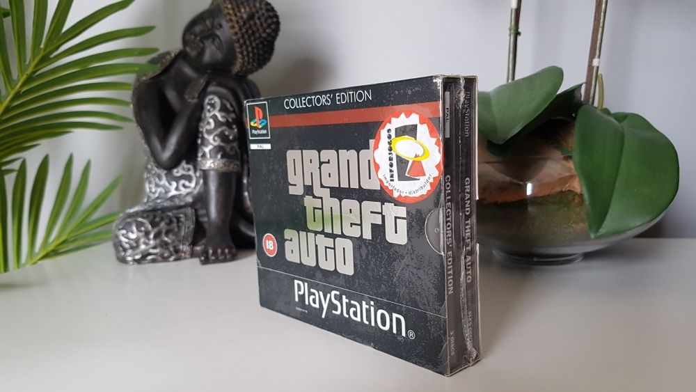 Grand Theft Auto - Collectors' Edition, selado (PS1)