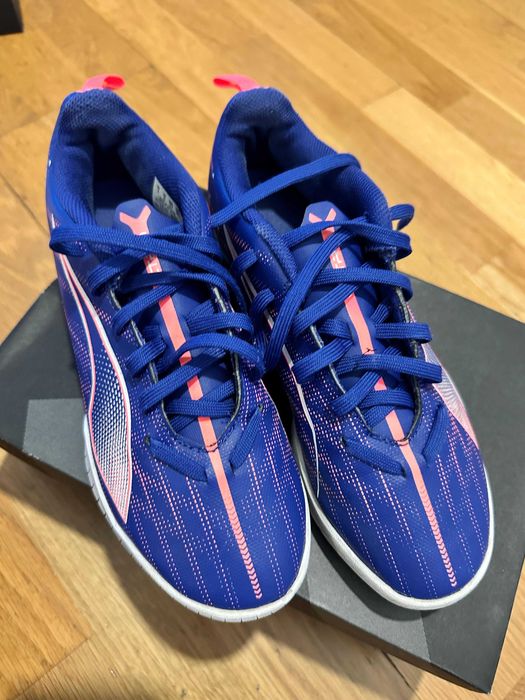 Sapatilhas de Futsal / Pavilhão PUMA Ultra – Azul/Rosa – Tam. 37