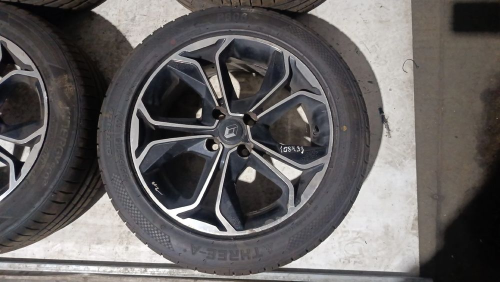 Conjunto de jantes RENAULT Clio IV (BH_)