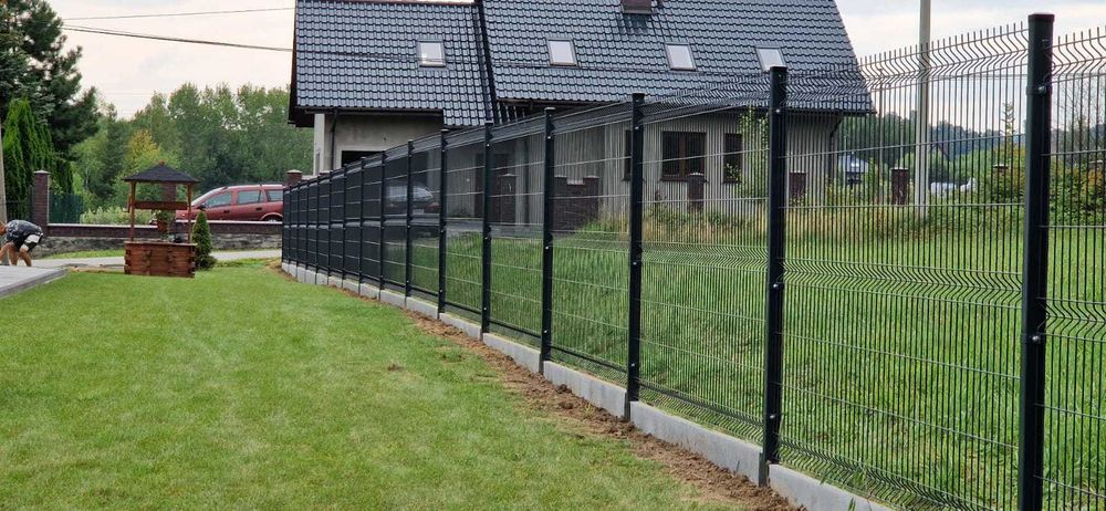 Panel ogrodzeniowy 123x250cm firmy Wiśniowski fi 5mm siatka przęsło
