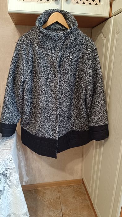 Продам полушубок.