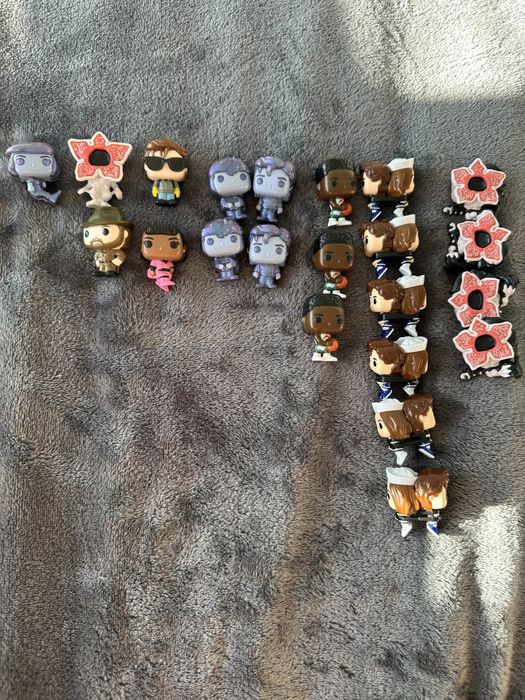 kinder joy stranger things