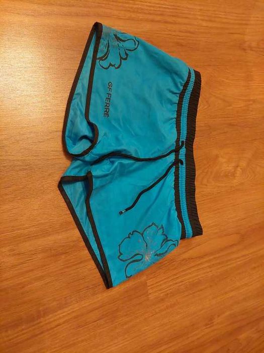 damskie krótkie spodenki letnie