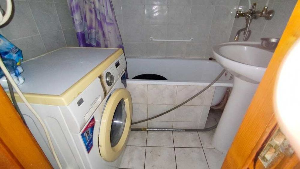 Продається 2 кімнатна квартира