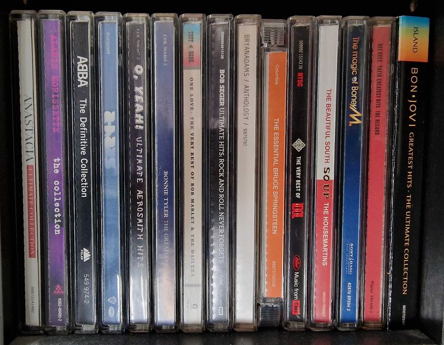 Várias coletâneas em CD (Pop, Rock, Hard-Rock)