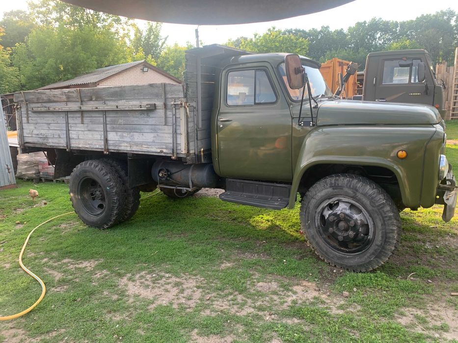 Газ 5204, 1976 рік