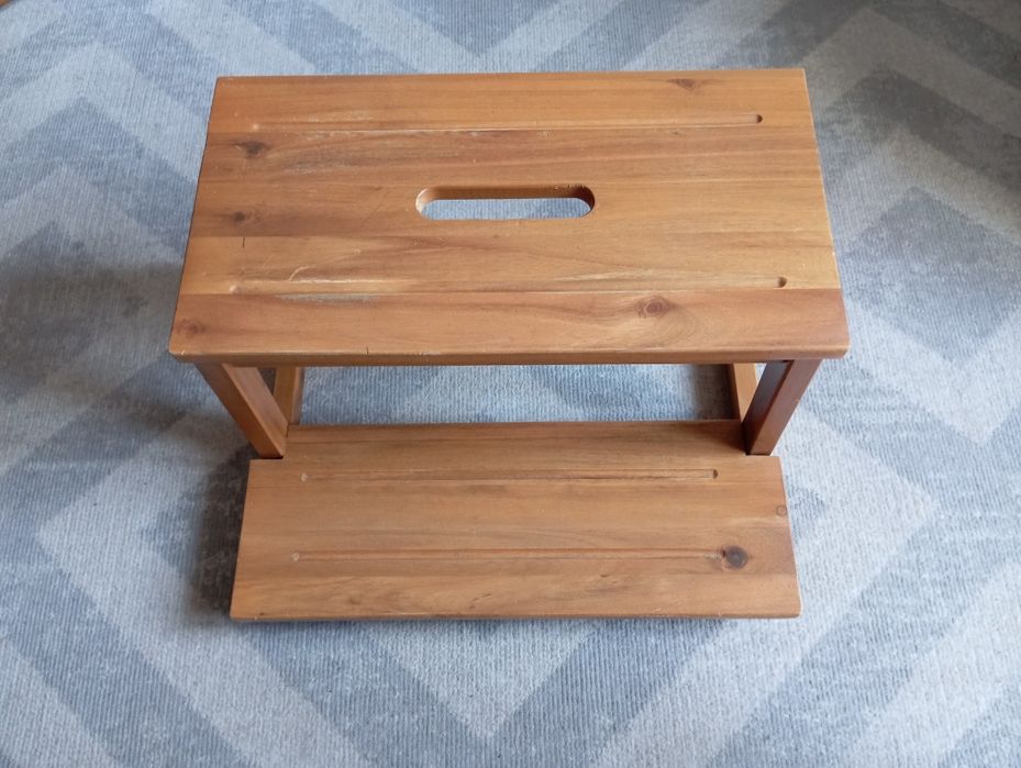 Drewniany SCHODEK / Taboret ze schodnkiem  / Podnóżek