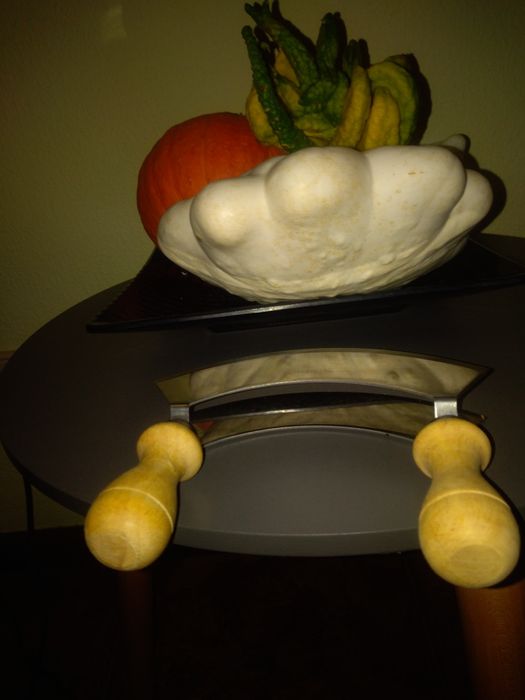 Corta  queijo novo /Abre-latas