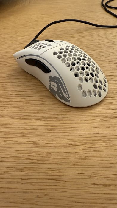 Rato gaming Glorious Model D 120