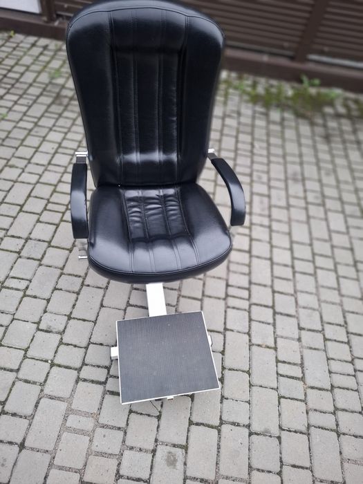 Педикюрное кресло, маникюр,педикюр