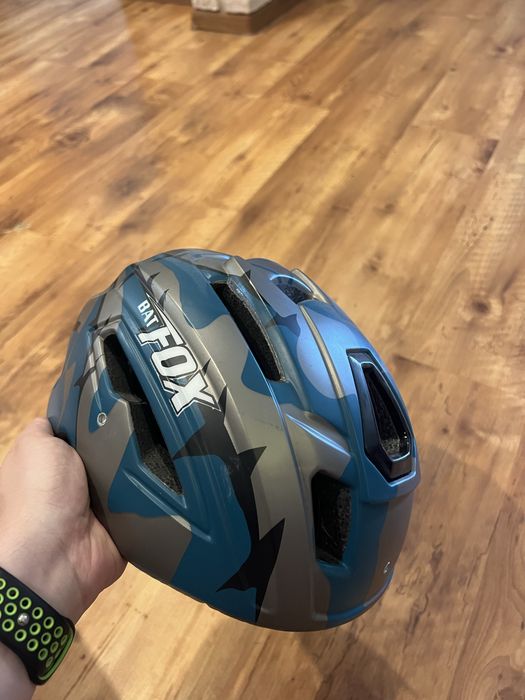 Kask rowerowy bat fox