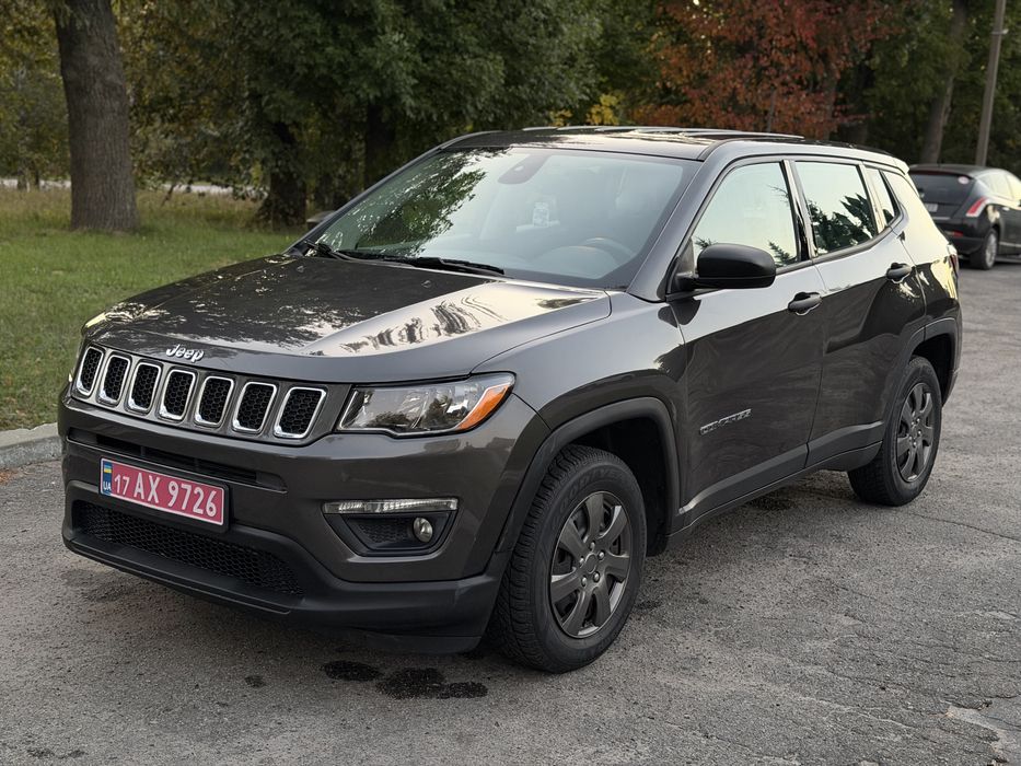 Продам Jeep Compass