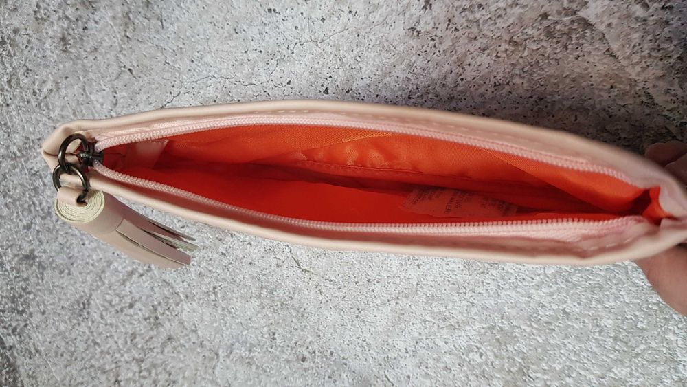 Зручна косметичка для дрібничок Мері Кей, футляр для косметики