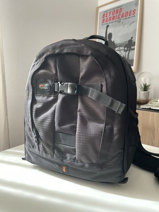 Mochila Lowepro Pro Runner 200 aw