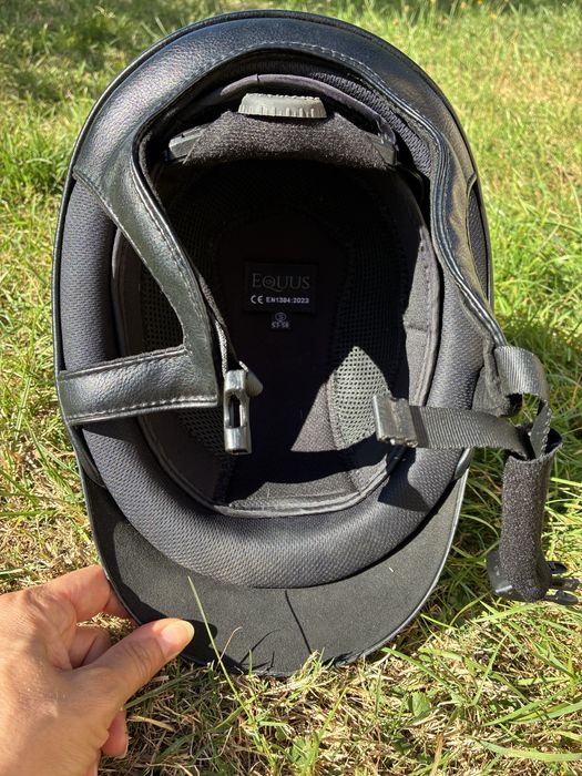 Kask jeździecki Equus czarny z brokatem S 53-56 cm