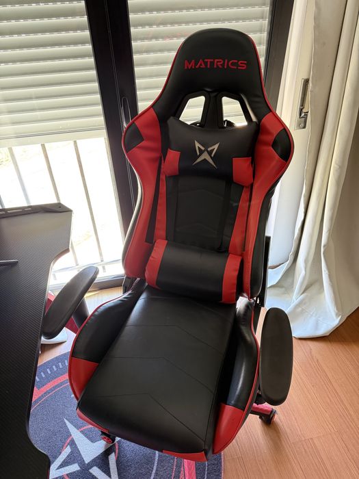 Mesa gaming para despachar