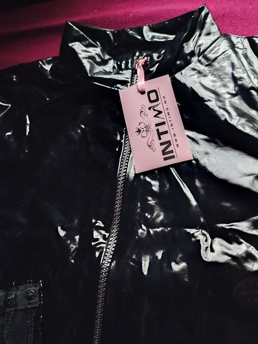 Боді Латекс XL    продам