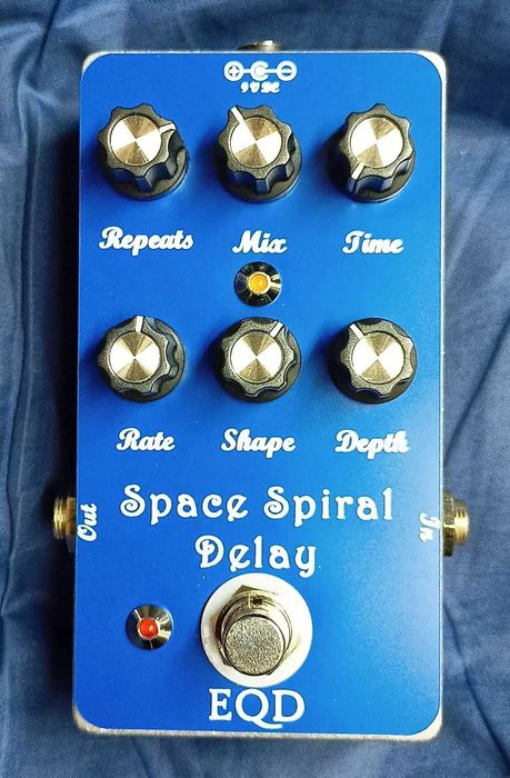 Efekt gitarowy EQD Space Spiral (klon)