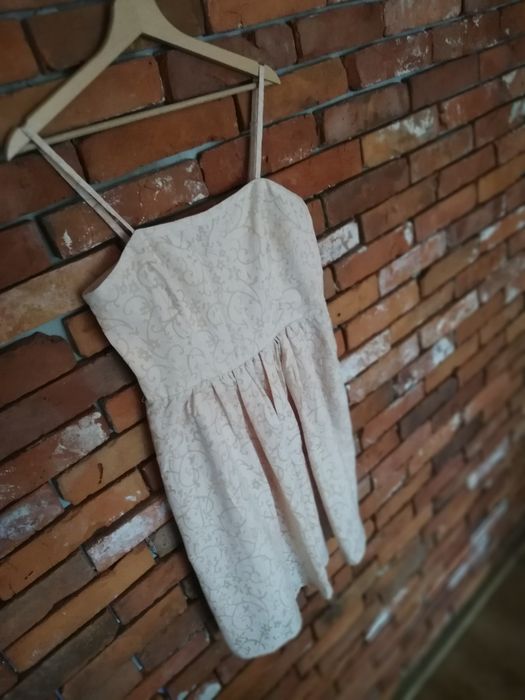 Sukienka Reserved r 42