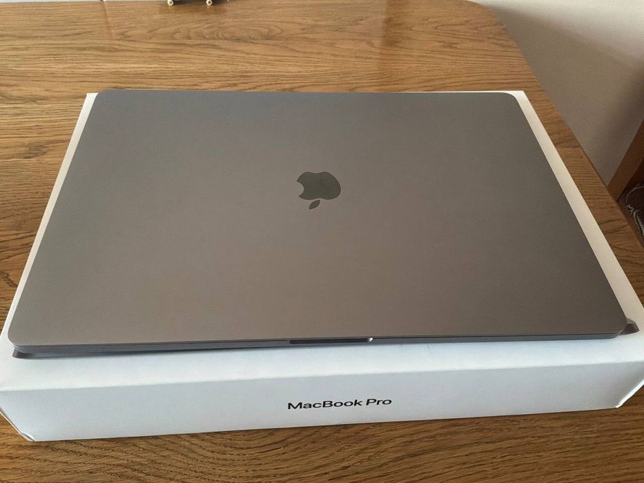 MacBook Pro 2019 16