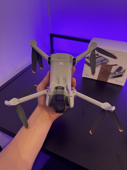 Dron DJI mini 3 RC