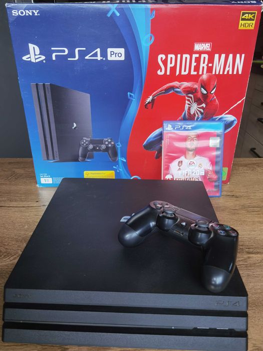PlayStation 4 Pro PS4