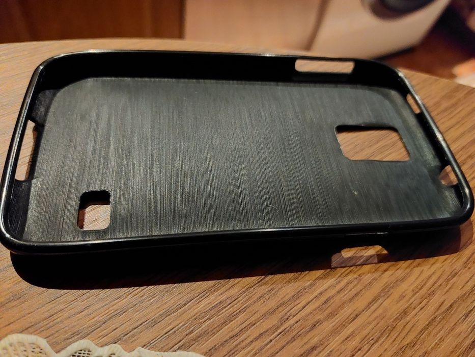 Etui czarne plecki do Samsung Galaxy S 5  Neo