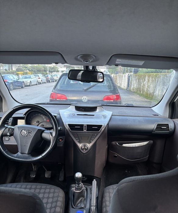 Toyota I Q 1.0 2009