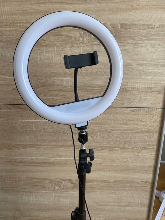 Lampa pierścieniowa statyw