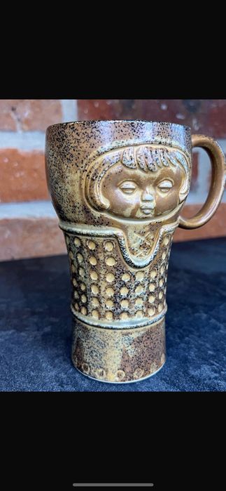 Japoński ceramiczny kubek.