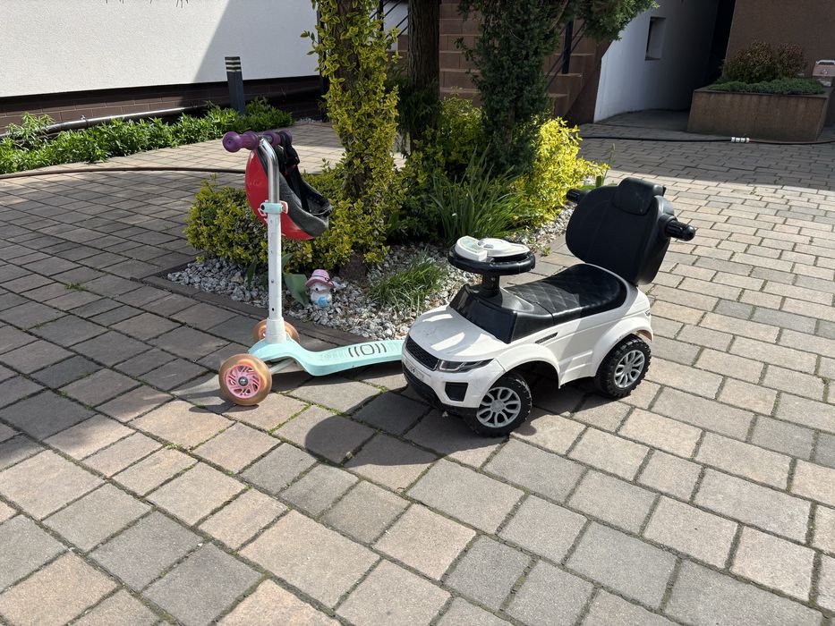 Markowa hulajnoga trojkołowa kask auto zestaw