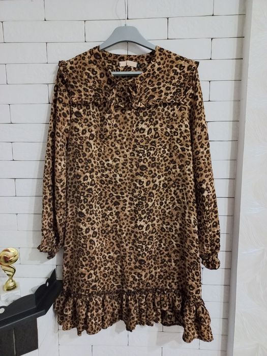 Плаття розмір 44