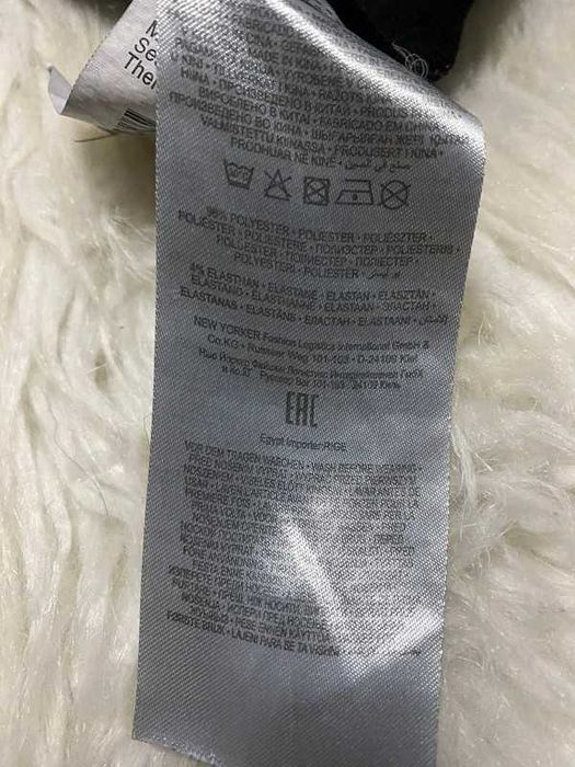 Czarna mini spódniczka z paskiem FB Sister S/XS 36/34