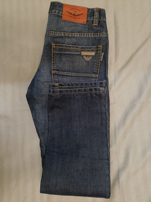 Джинсы Armani 30/30 оригинал