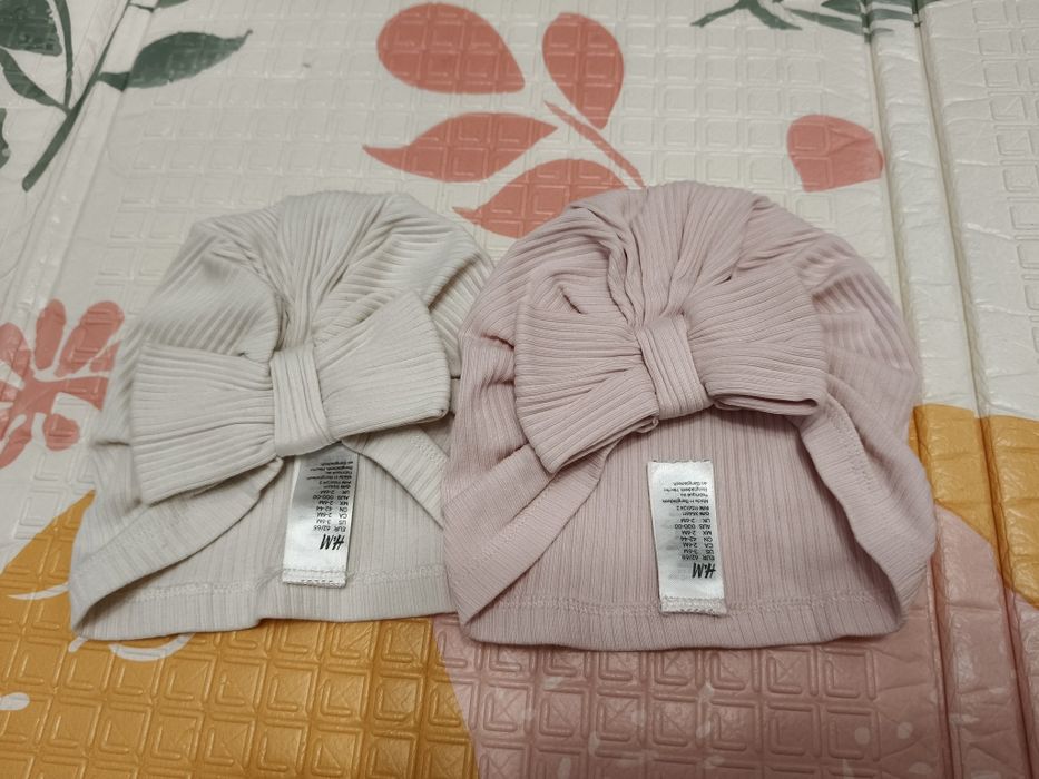 Czapki 2 szt. H&M rozmiar 62/68