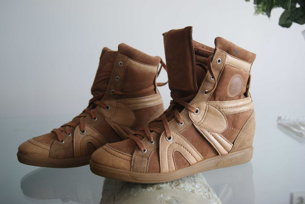 Botas em pele Pataugas