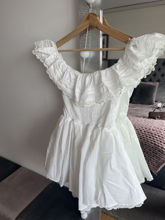 Vestido branco com renda