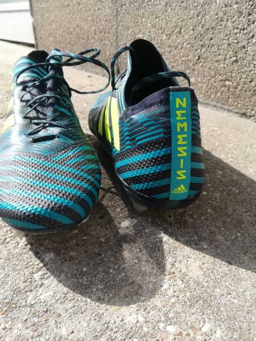 Chuteras oficiais Adidas Nemeziz