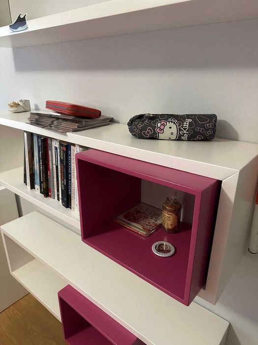 Cubos Suspensos de Parede