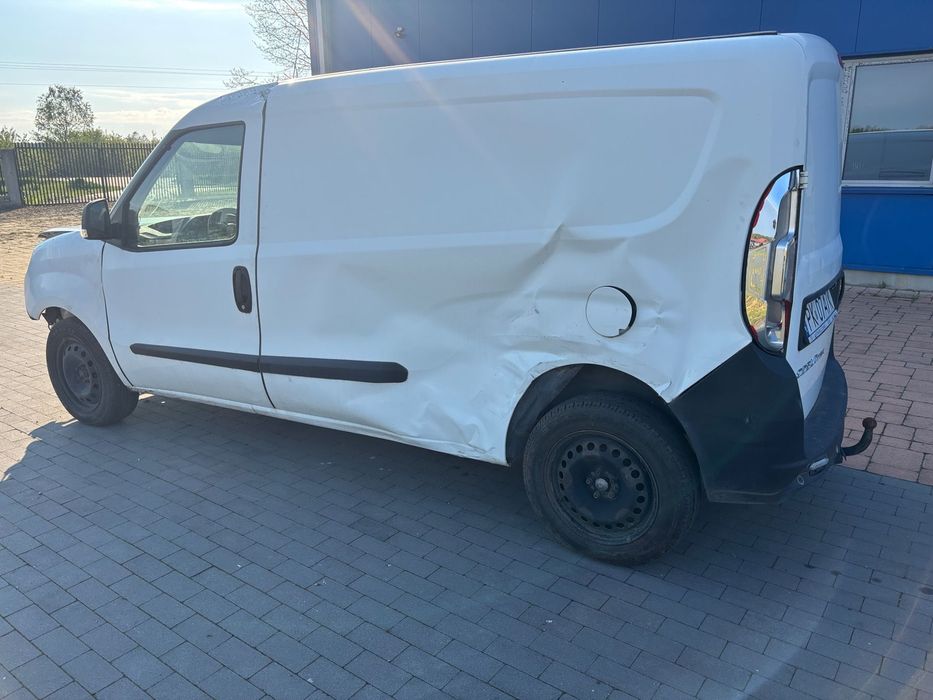 Fiat doblo  3-miejsca  MAXI FAK VAT 23%