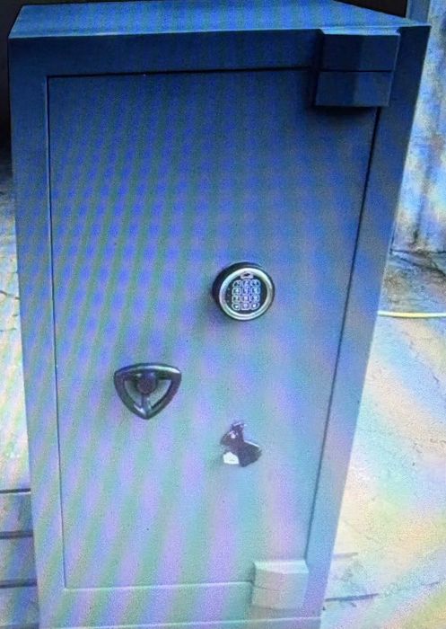 Cofre Monobloco alta segurança com segredo