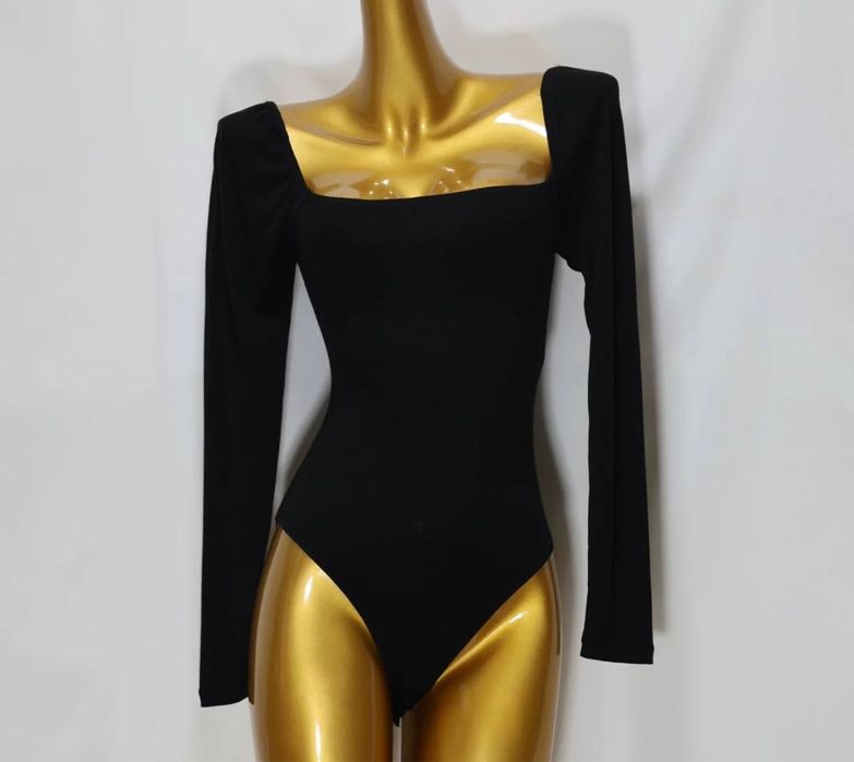 Боди PLT prettylittlething черный лонгслив кофта с декольте