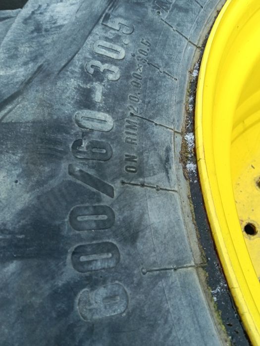 Trelleborg całe koła 600/60-30.5