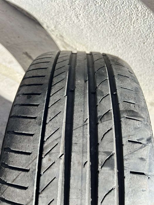 225/45/17 Continental 2 pneus