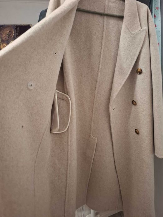Пальто 100% альпака  L тепле легке стильне