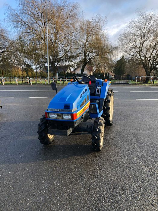 Traktorek Iseki TU185, wspomaganie, 4x4, 18KM